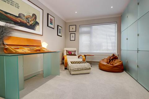 15 Ridge Hall Close, Caversham, Reading, RG4 7EP