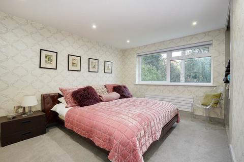 15 Ridge Hall Close, Caversham, Reading, RG4 7EP