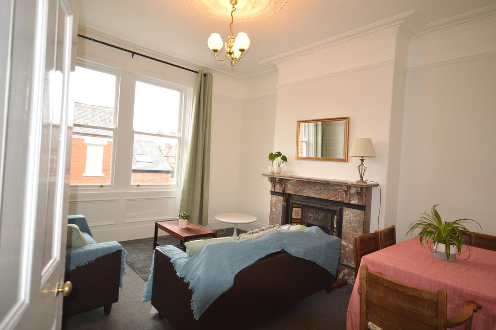 Brentwood Avenue, Newcastle upon Tyne... 4 bed flat to rent £1,993