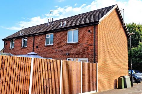 1 bedroom terraced house for sale, Braemar Gardens, Slough, Berkshire