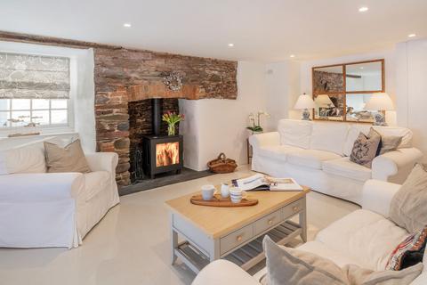 4 bedroom cottage for sale, The Lakes, Higher Street, Kingswear