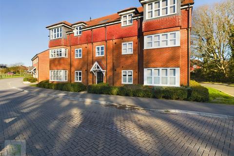 2 bedroom apartment for sale, Waterside Lane, Sandhurst, Berkshire, GU47