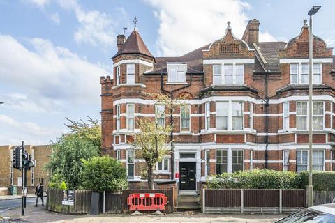 1 bedroom flat for sale, Nightingale Lane, Balham