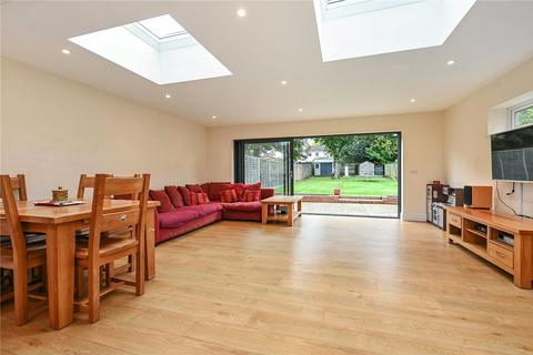 4 bedroom detached house for sale, Farnborough Road, Farnborough GU14