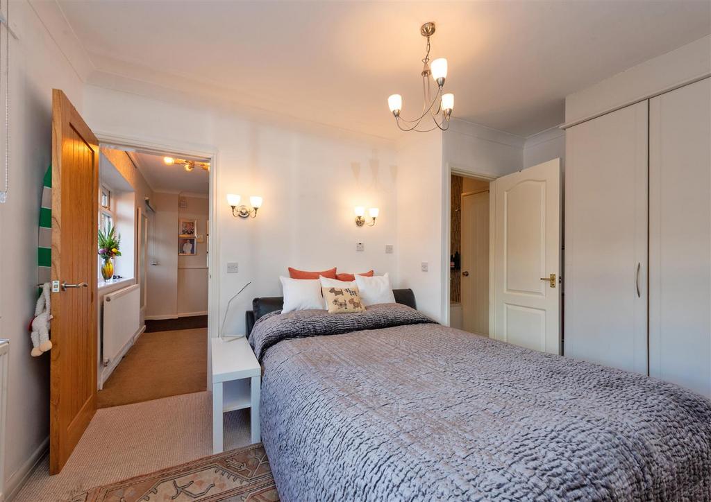 50 Field Lane 016.jpg