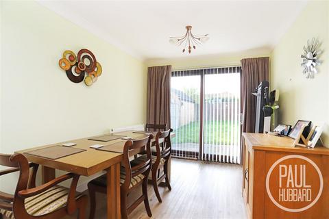 26 Chislehurst Road, Carlton Colville, Lowestoft, NR33 8BY