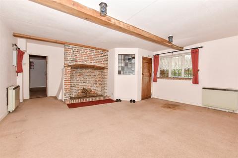 2 bedroom maisonette for sale, Queens Court, Ramsgate, Kent