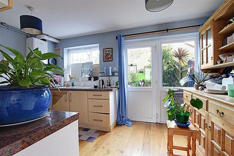 2 bedroom terraced house for sale, Sunningdale Close, Bexhill-On-Sea