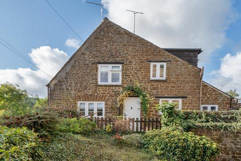 2 bedroom cottage for sale, Banbury,  Oxfordshire,  OX15