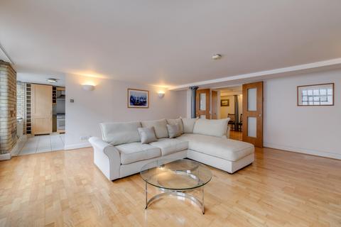 1 bedroom apartment for sale, Merchant Court, Wapping Wall, London, E1W