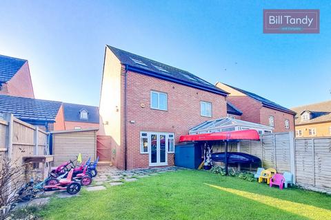 3 bedroom end of terrace house for sale, Hardy Place, Lichfield, WS14