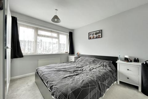 2 Crawford Gardens, Exeter, EX2 8HQ