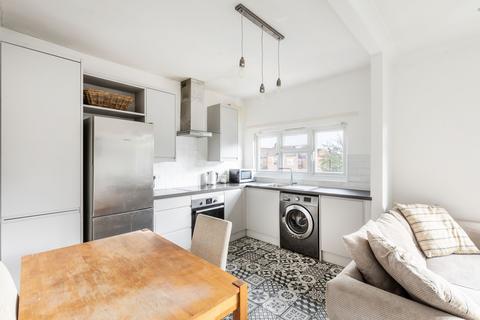 1 bedroom maisonette for sale, Kingsdown Avenue, South Croydon, CR2