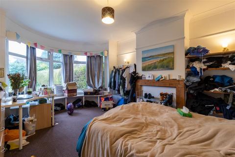 undefined, St Anne`s Road, Headingley, Leeds
