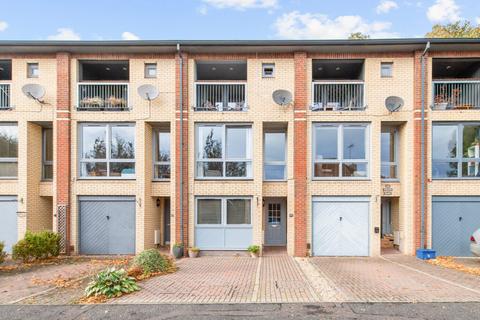 3 bedroom townhouse for sale, Hayford Mills, Cambusbarron, FK7