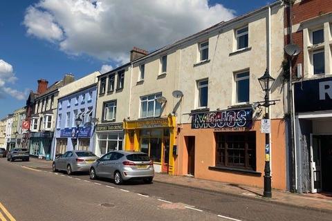 Bar and nightclub for sale, Bar & Maisonette at 37 Charles Street, Milford Haven, SA73 2AA