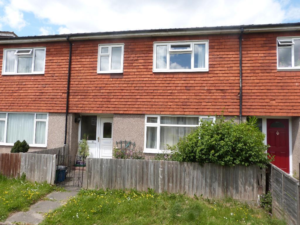 Elmside, Field Way, New Addington, Croydon, CR0 9DU 3 bed terraced