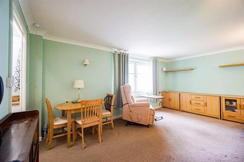 1 bedroom retirement property for sale, Denmark Place, Hastings