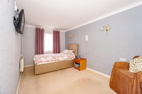 1 bedroom retirement property for sale, Denmark Place, Hastings