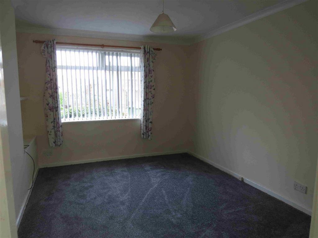 Haydon Road, Ashington 2 bed semidetached house to rent £575 pcm (£