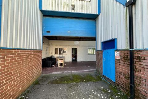 Industrial unit to rent, Wallbridge Industrial Estate, Frome, Somerset, BA11