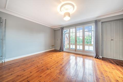 2 bedroom flat to rent, Susan Wood Chislehurst BR7