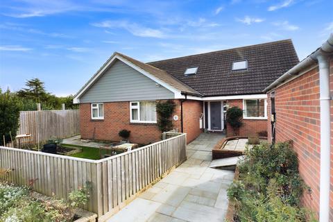 4 bedroom detached bungalow for sale, Freshwater Bay