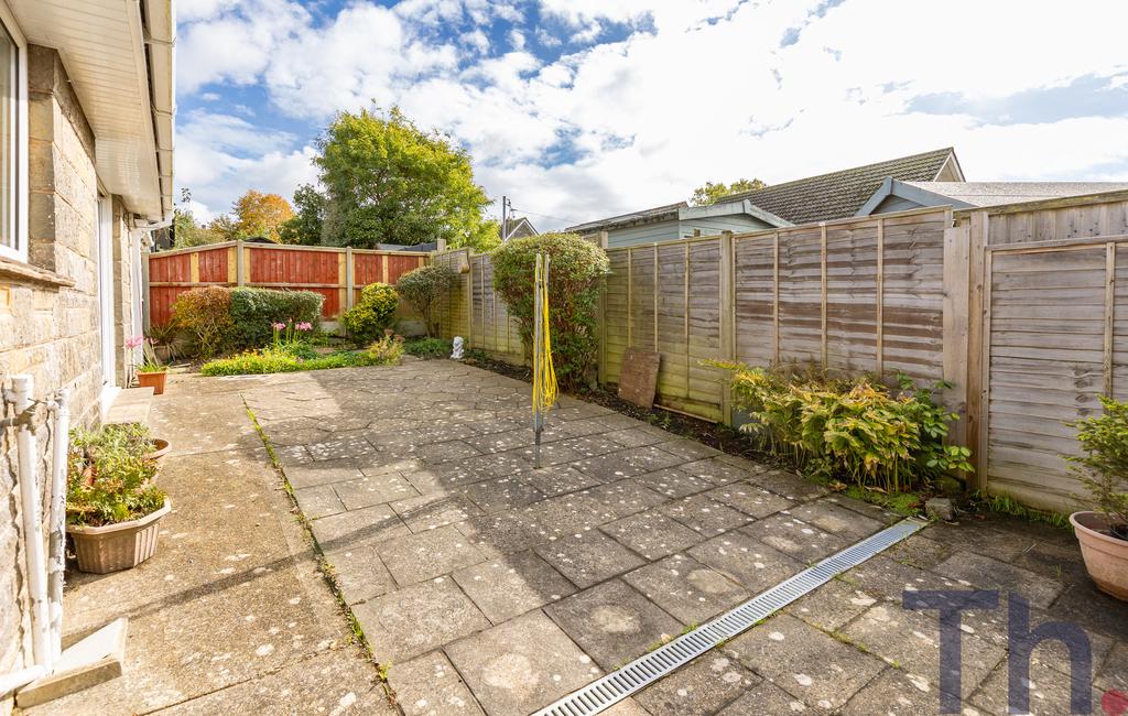 Maintenance Free Rear Garden