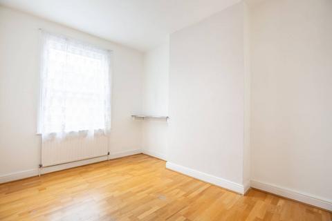 1 bedroom flat for sale, Park Lane, Tottenham, London, N17