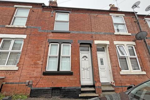 2 bedroom terraced house to rent, Ewart Road, Nottinghamshire NG7