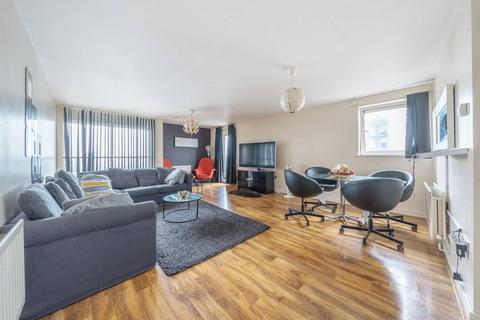 2 bedroom flat to rent, Erebus Drive, Woolwich, London, SE28