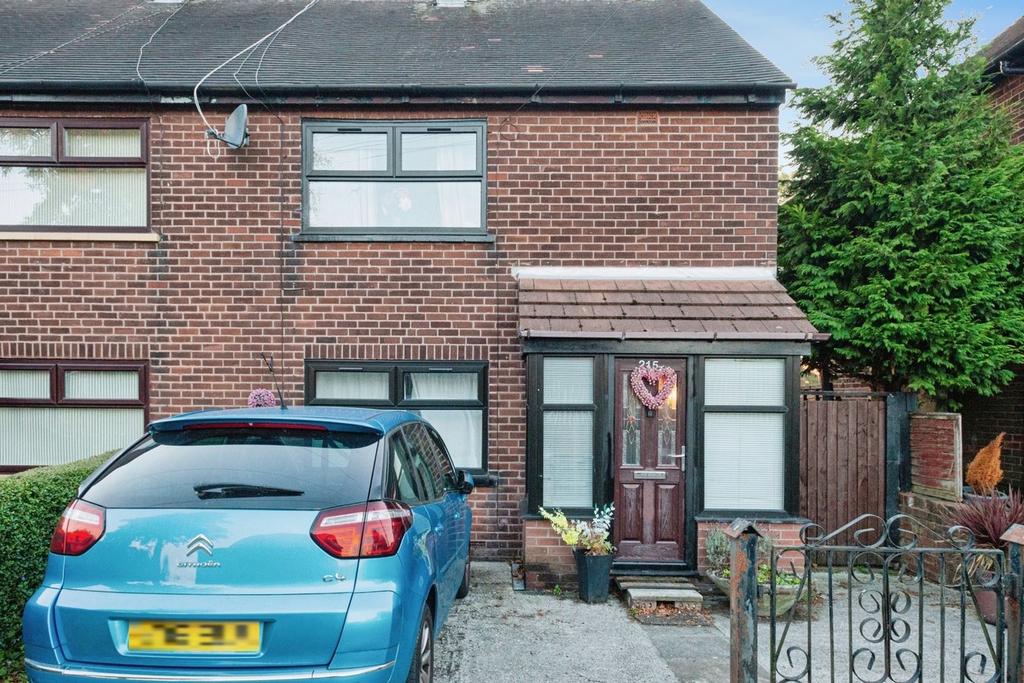 Rose Hill Road, AshtonunderLyne OL6 2 bed semidetached house for sale £170,000