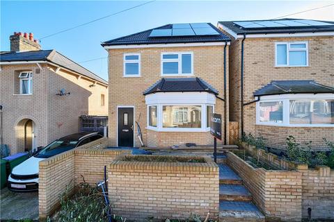 3 bedroom detached house for sale, Edwards Road, Belvedere