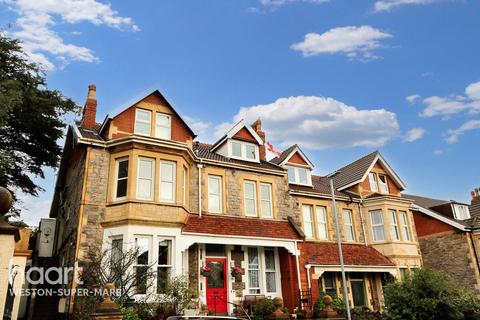 2 bedroom flat for sale, Elmhyrst Road, Weston-Super-Mare