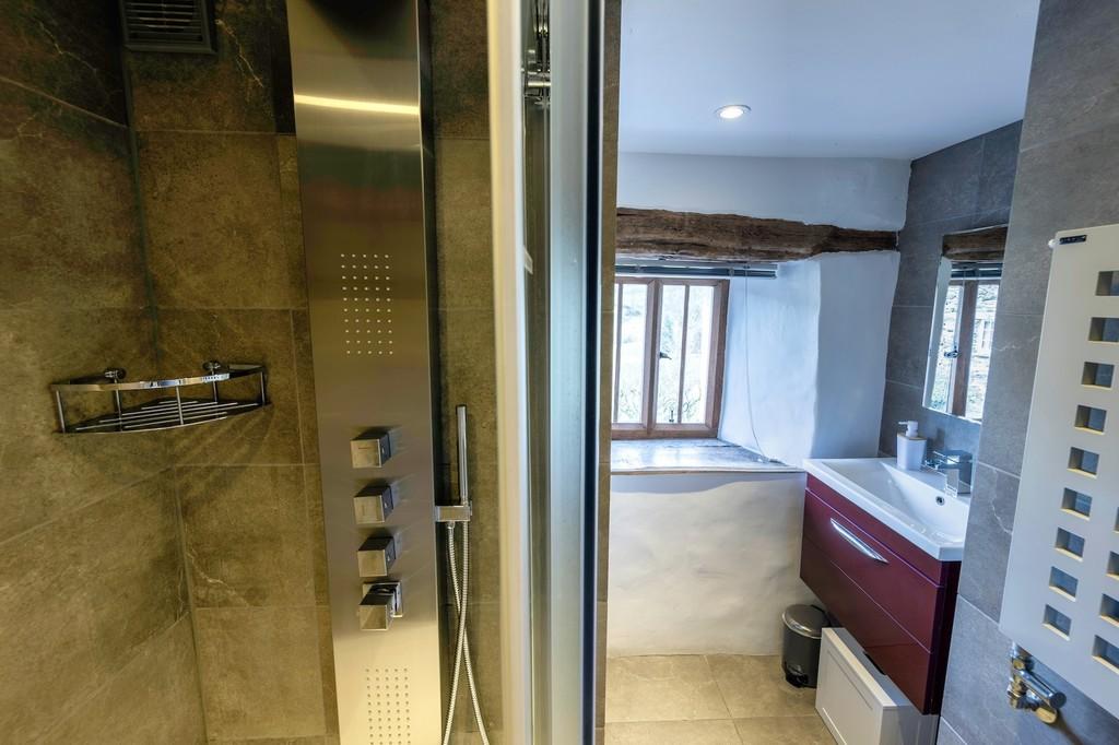 House shower room