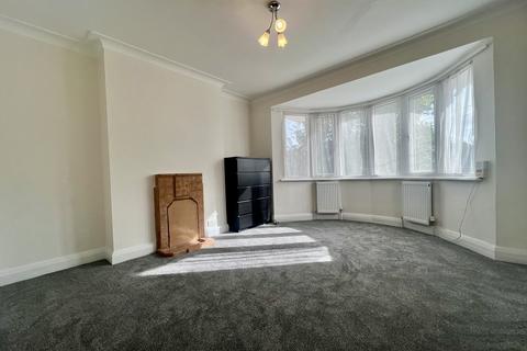 1 bedroom apartment to rent, Imperial Drive, Harrow HA2