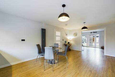 35 Bridgewater Way, Ravenfield, Rotherham, S65 4GH