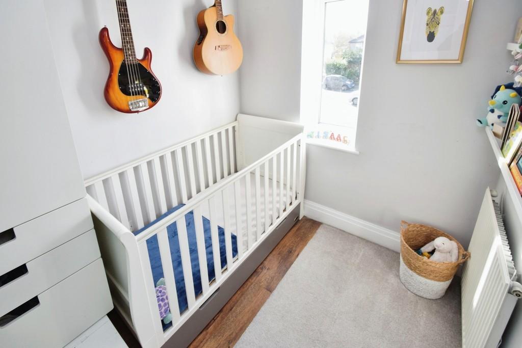 B1db35e6-Bedroom 204