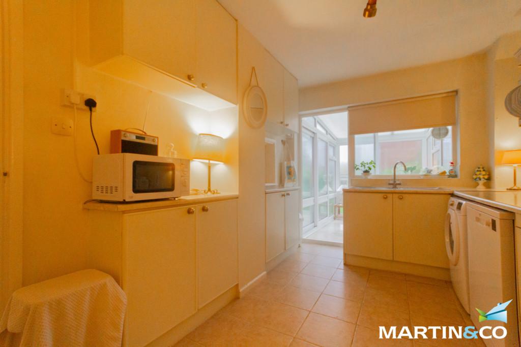 House in Northfield - View 5