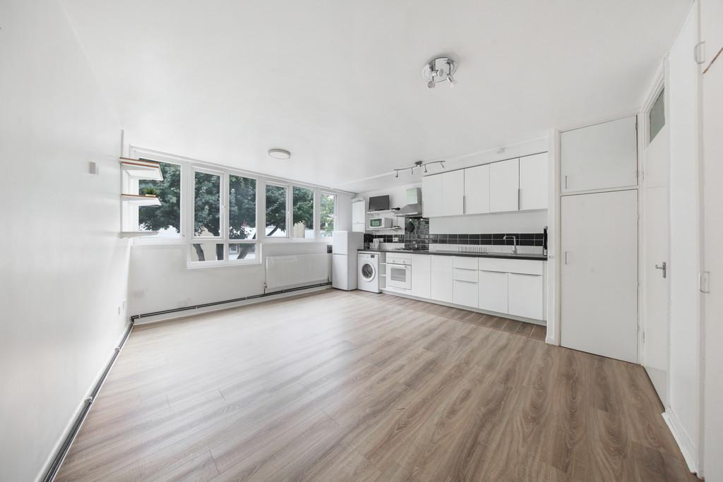 Open plan kitchen / living room