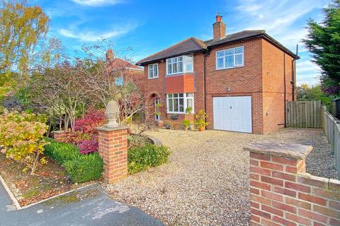 St. Winifreds Road, Harrogate, HG2