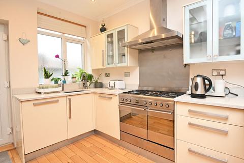 4 bedroom house for sale, St. Winifreds Road, Harrogate, HG2