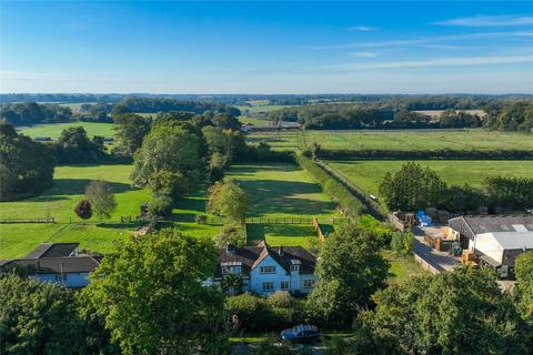 2 bedroom semi-detached house for sale, Hog Lane, Ashley Green, Chesham, Buckinghamshire, HP5