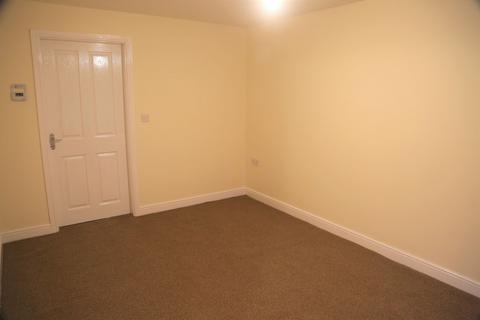 2 bedroom mews to rent, Westwood Lane, Ince, Wigan, WN3 4NG