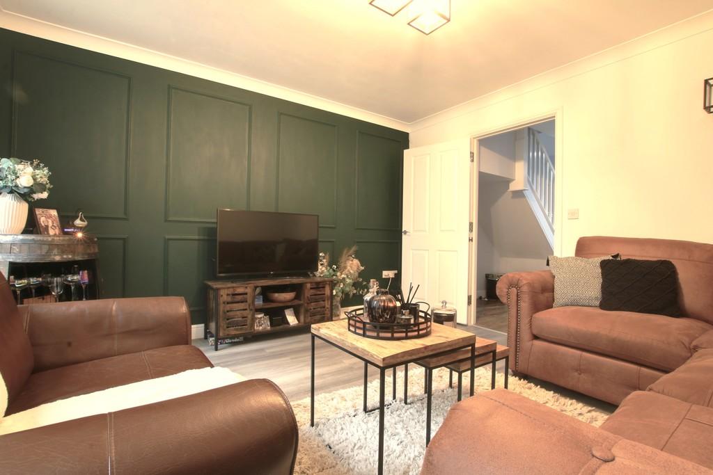 Willow Tree Close, Chatteris 3 bed terraced house for sale £250,000