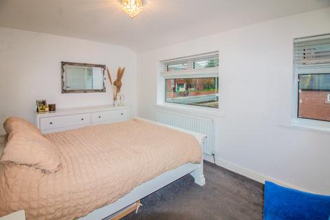 2 Dock Road, Northwich, CW9 5HJ
