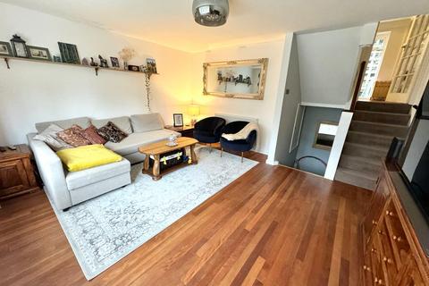 101 Highland Road, Bromley, BR1 4AA