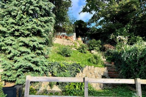 101 Highland Road, Bromley, BR1 4AA