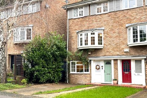 101 Highland Road, Bromley, BR1 4AA