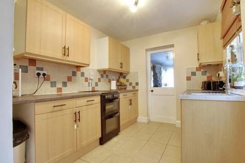 2 bedroom cottage for sale, York Road, Chatteris